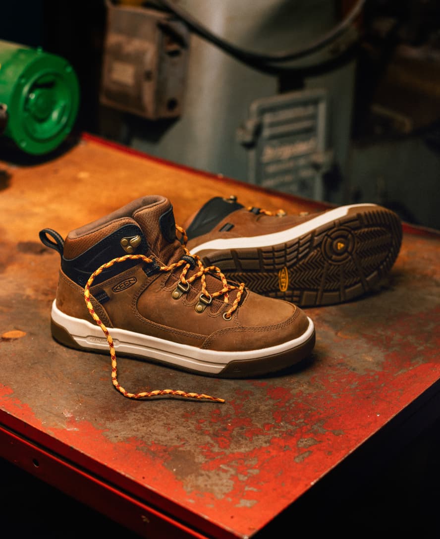 Men's Gibson Hiker Work Boot (Soft Toe) - Belgian/Gum