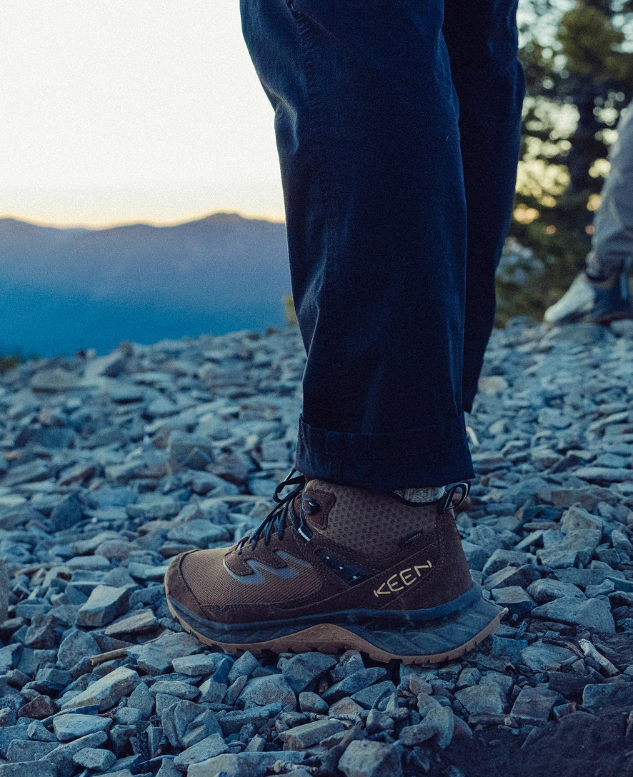 Men's Hightrail Waterproof Hiking Boot - Dark Earth/Oak Buff
