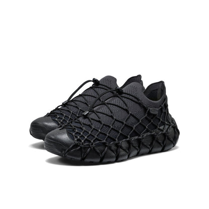 Men's UNEEK 360 Sneaker - Black/Magnet