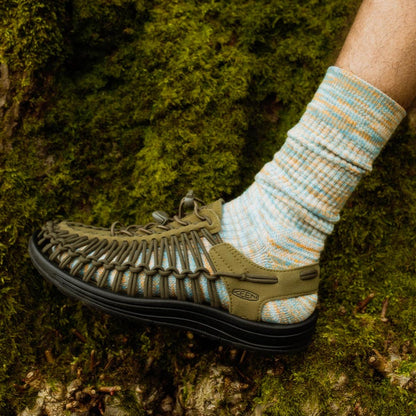 Men's UNEEK Sneaker - Dark Olive/Black