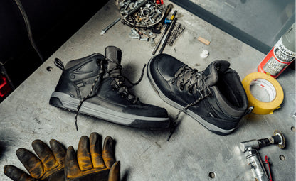 Men's Gibson Hiker Work Boot (Carbon Toe) - Black/Magnet