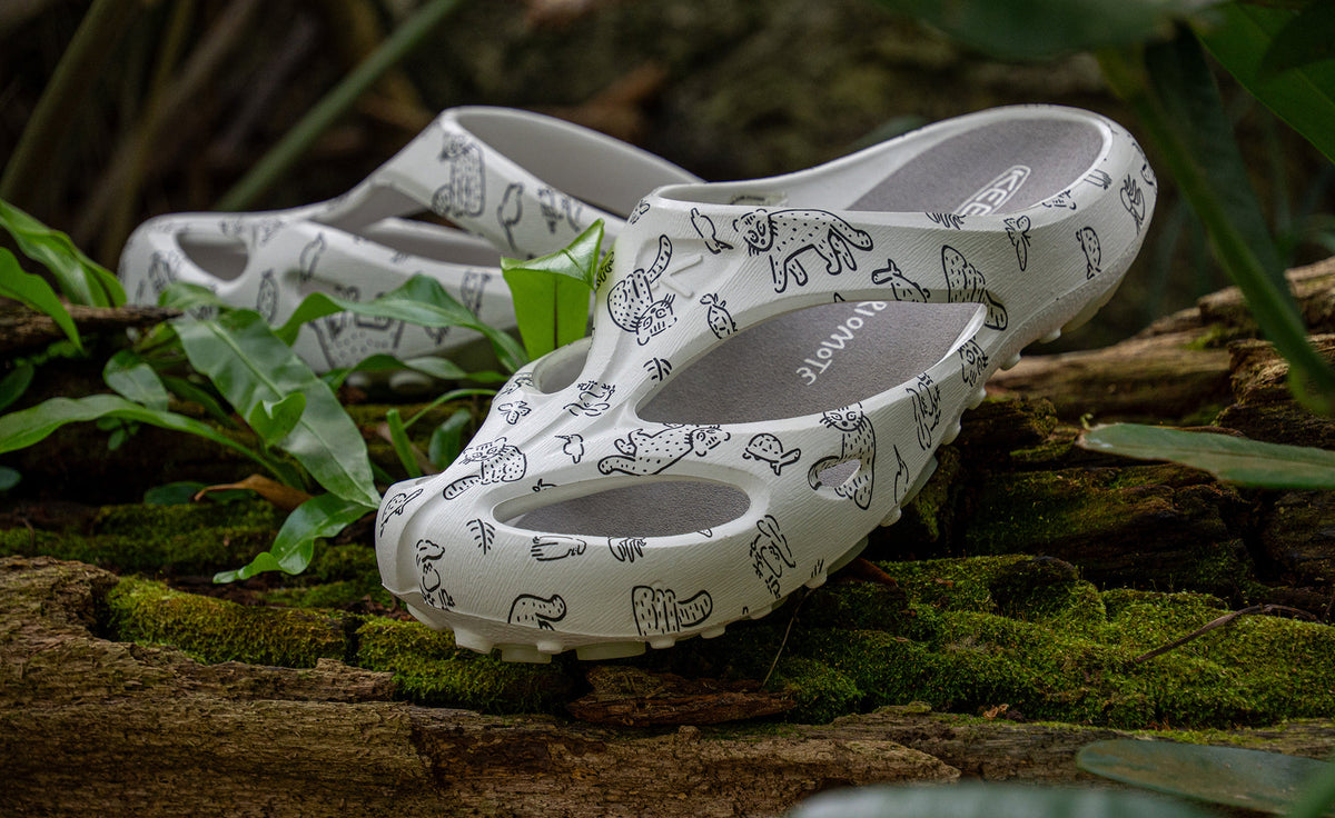 All Gender Shanti Arts Clog x Us 4 IRIOMOTE - Us 4 Iriomote