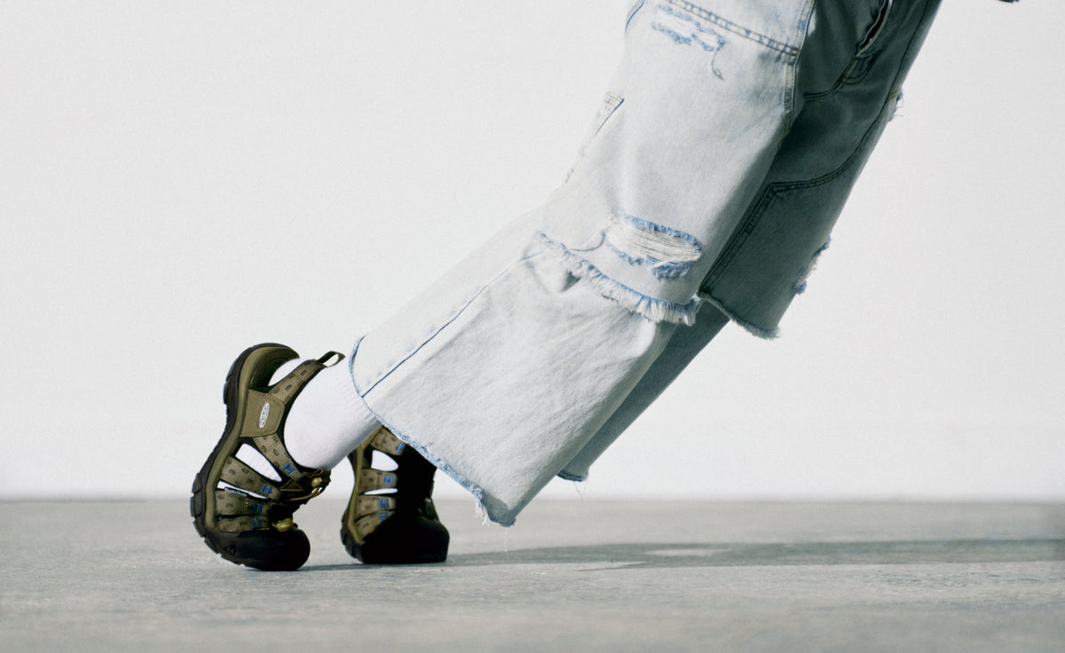 Men's Newport Retro Sandal x Études Studio - Etudes Olive