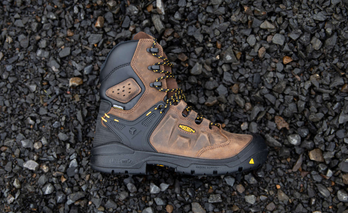 Men's Dover 8" Insulated Waterproof Boot (Carbon Toe) - Dark Earth/Black
