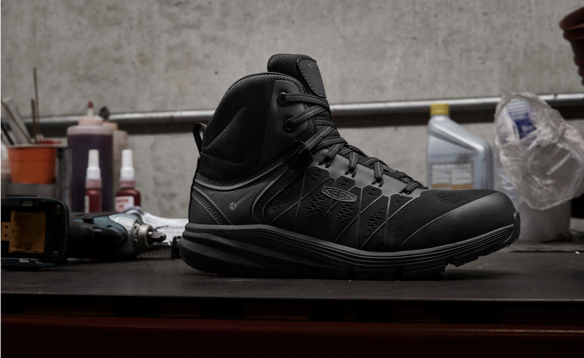 Men's Vista Energy Mid INT MET (Carbon Toe) - Black/Raven