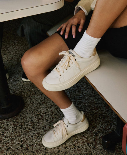 Women's KM1 Leather Sneaker - Birch/Safari