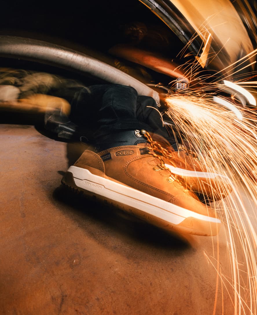 Men's Gibson Hiker Work Boot (Soft Toe) - Belgian/Gum