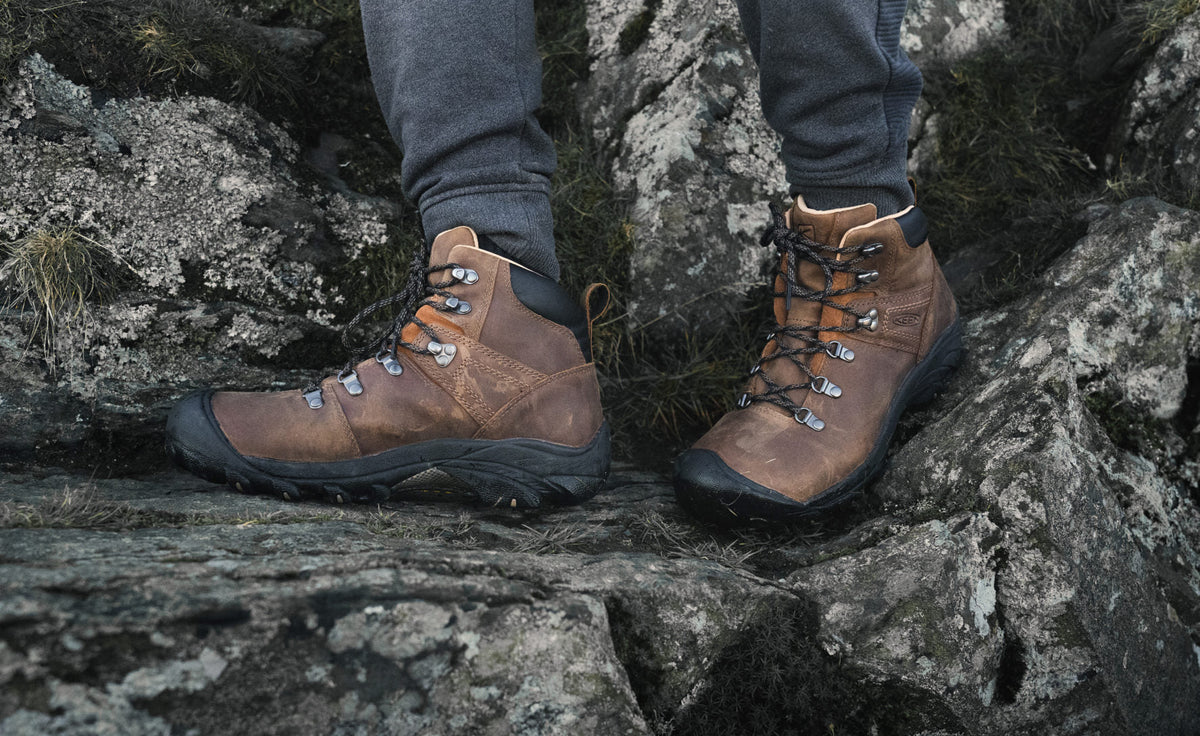 Men's Pyrenees Waterproof Hiking Boot - Syrup