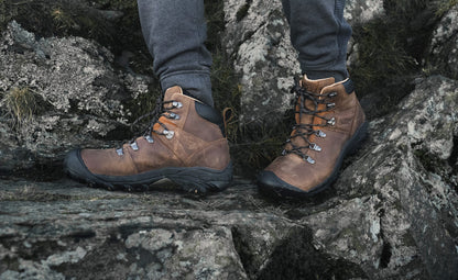 Men's Pyrenees Waterproof Hiking Boot - Syrup
