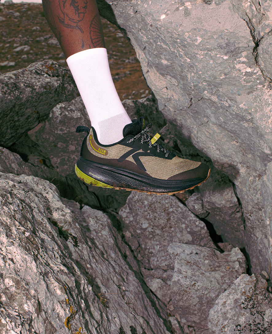 Men's Roam Trail Running Shoe - Star White/Vapor