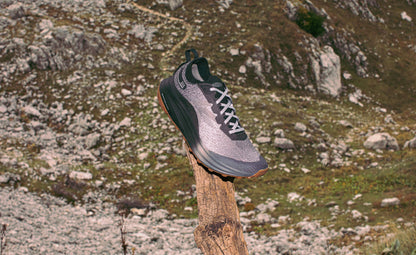 Women's Seek Trail Running Shoe - Black/Magnet