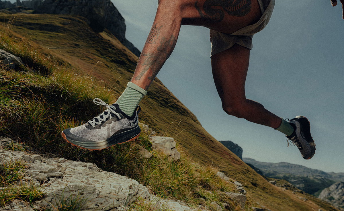 Men's Seek Trail Running Shoe - Black/Magnet