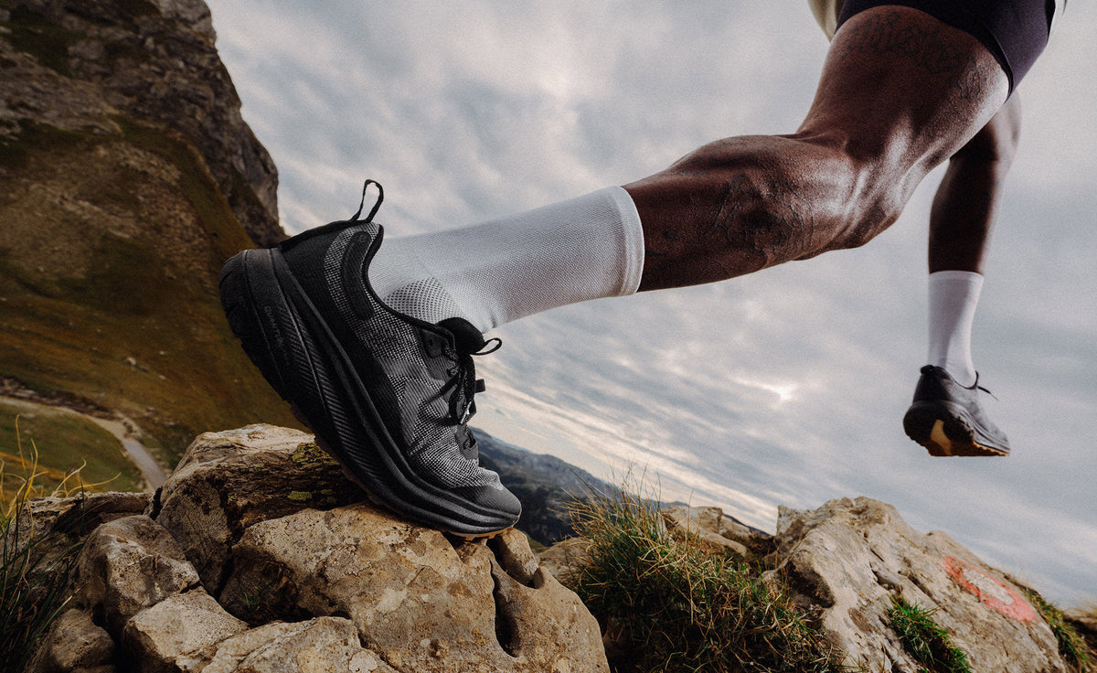Men's Roam Trail Running Shoe - Black/Magnet