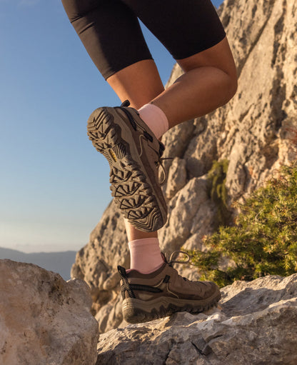 Women's Targhee IV Waterproof Hiking Shoe - Brindle/Nostalgia Rose