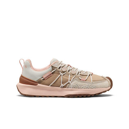 Women's UNEEK Trekker Sneaker - Plaza Taupe/Cameo Rose